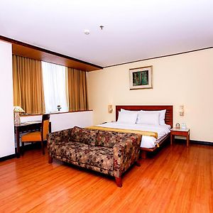 Executive King Room